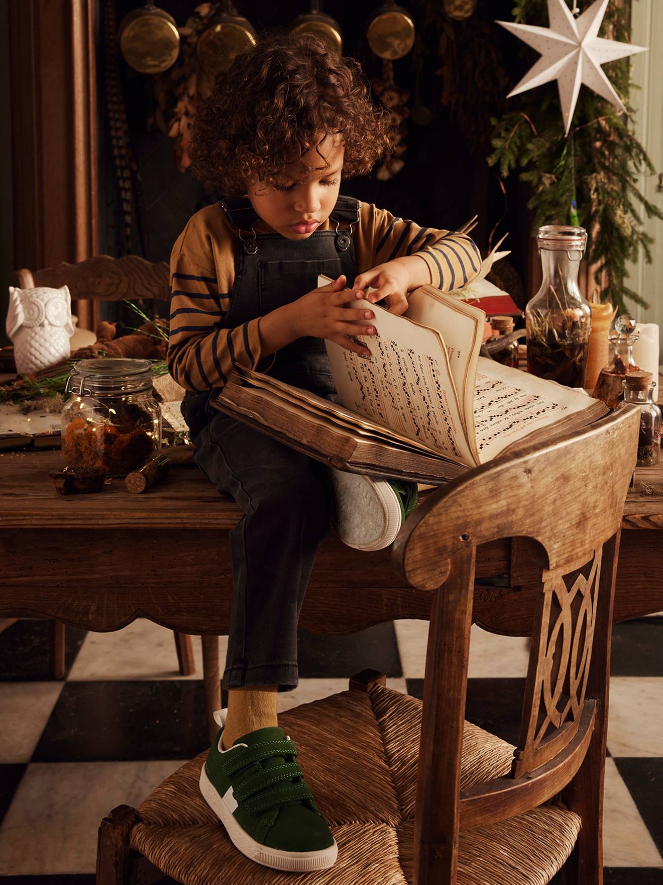 https://kids-avenue.com.ua/pages/gallery/6070/tee-shirt-mariniere-garcon-detail-flocage-velours (15).jpg